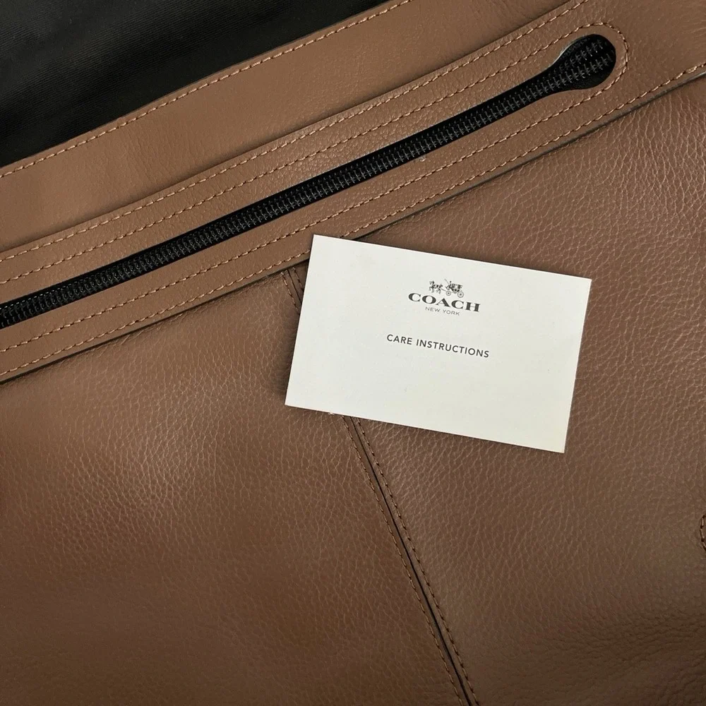 NWT COACH F28576 Charles Messenger Brown Leather $375 blue striped strap 10x13